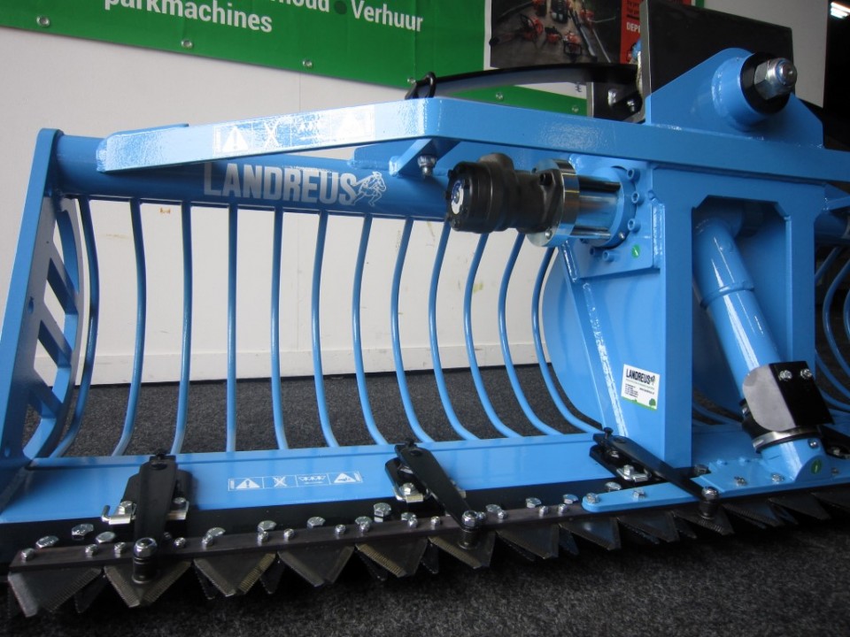 Maaikorf LMZ 2.00 met basis ophanging 