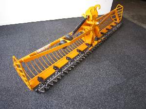 Maaikorf mini 3.00 meter met zijhekjes en 40 graden kantelkop